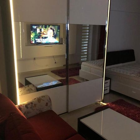 Ana Studio Apartment Галац Экстерьер фото